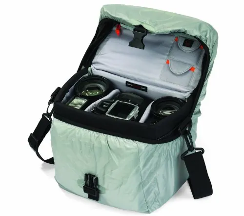 Lowepro Nova 140 AW Review: Compact Camera Bag Ranked image 4