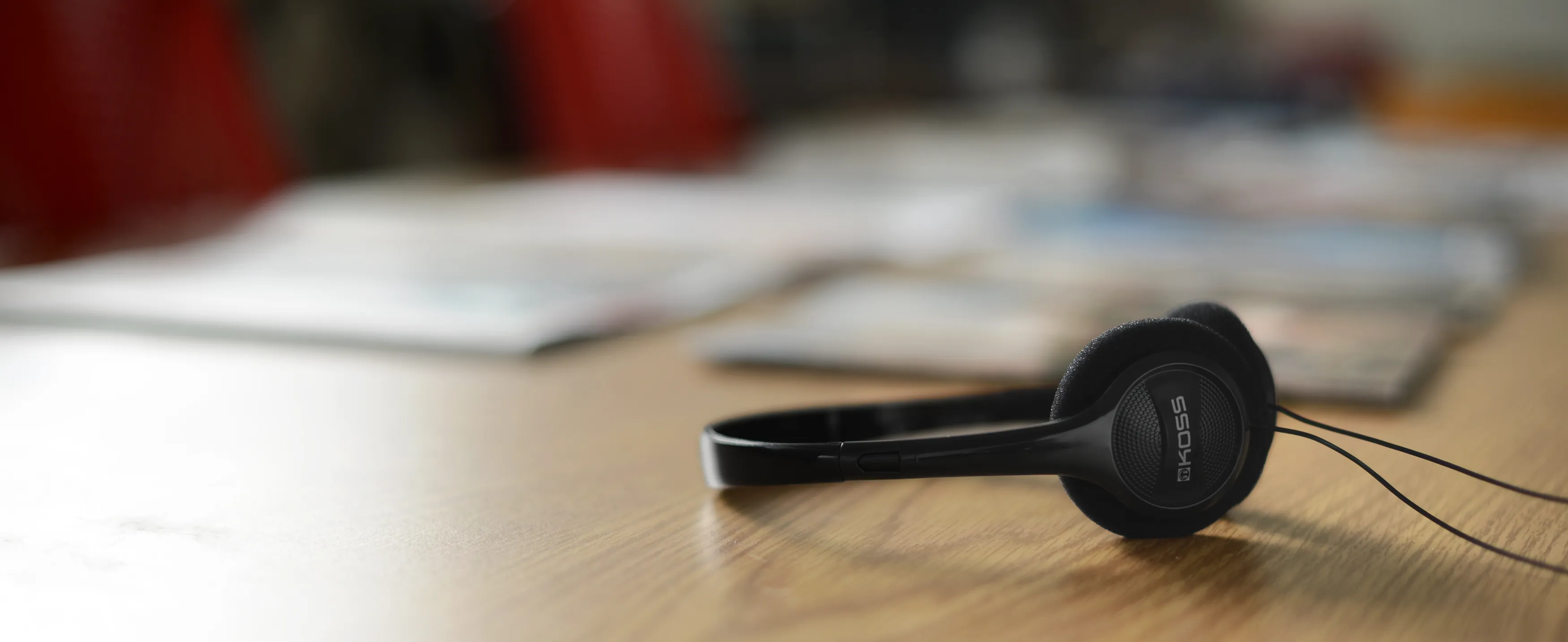 Koss KPH7 Review: Budget Wired On-Ear Headphones image 8