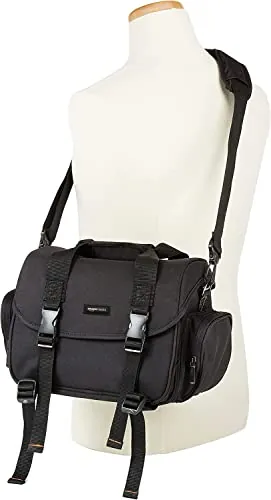 Amazon Basics Large DSLR Gadget Bag Review image 3