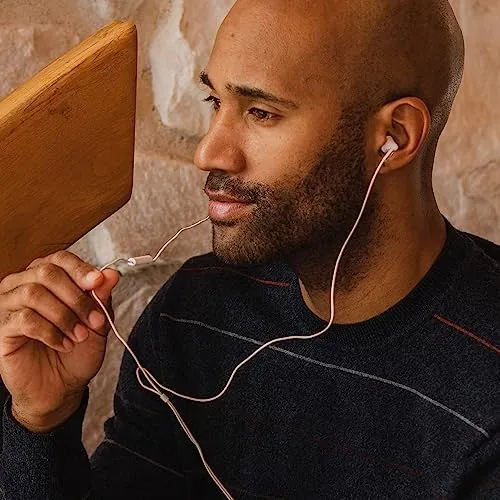 Panasonic RP-TCM125-W Review: Wired Earbuds Ranked image 5