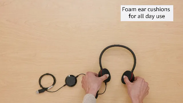 Jabra Evolve 20 UC Wired Headset Review image 7