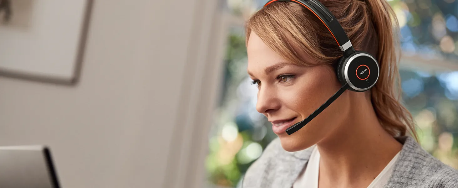 Jabra Evolve 65 Review: Wireless Office Headset Ranked image 9