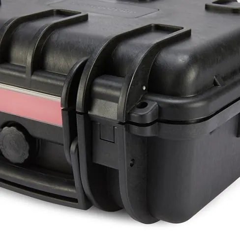 Amazon Basics Hard Camera Case Review: Small Protective Case image 5