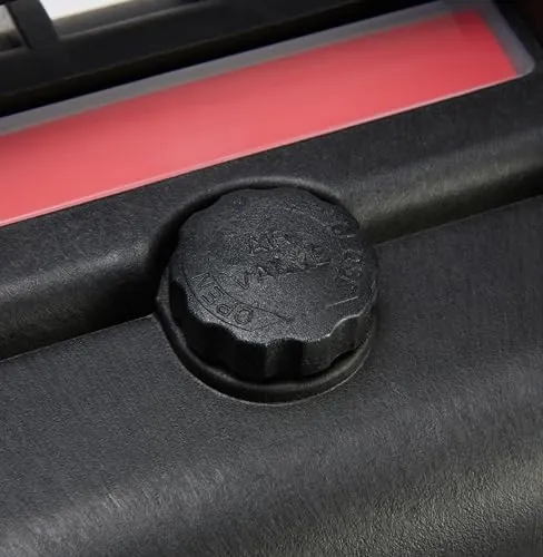 Amazon Basics Hard Camera Case Review: Small Protective Case image 7