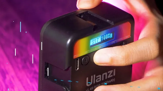 ULANZI VL49 RGB Video Light Review: Portable Camera Light image 7
