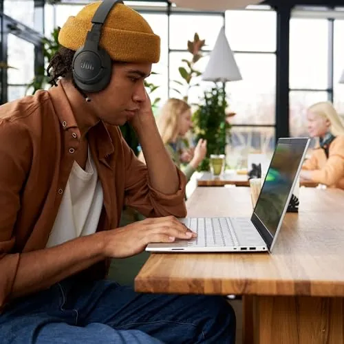 JBL Tune 770NC Review: Noise Cancelling Headphones Ranked image 2